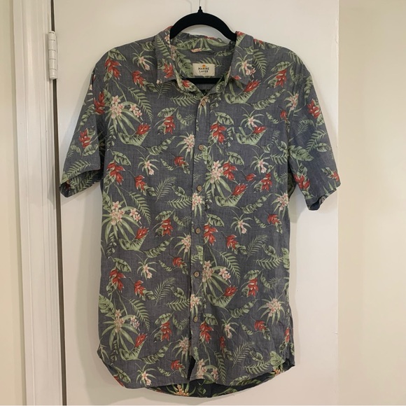 Marine Layer Other - Marine Layer Shirt Mens Large Blue Wailea Hawaiian Pineapple Button Shirt